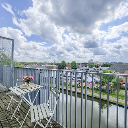Coventry Large 4-Bed Townhouse By Empower Homes Exterior foto